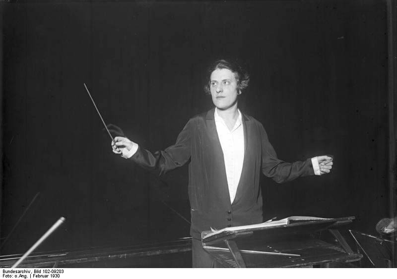 Vrouwelijke dirigent